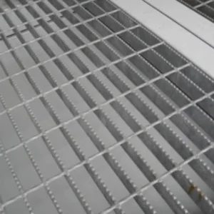 20ft x 8ft Open Mesh Floor Bunded Store
